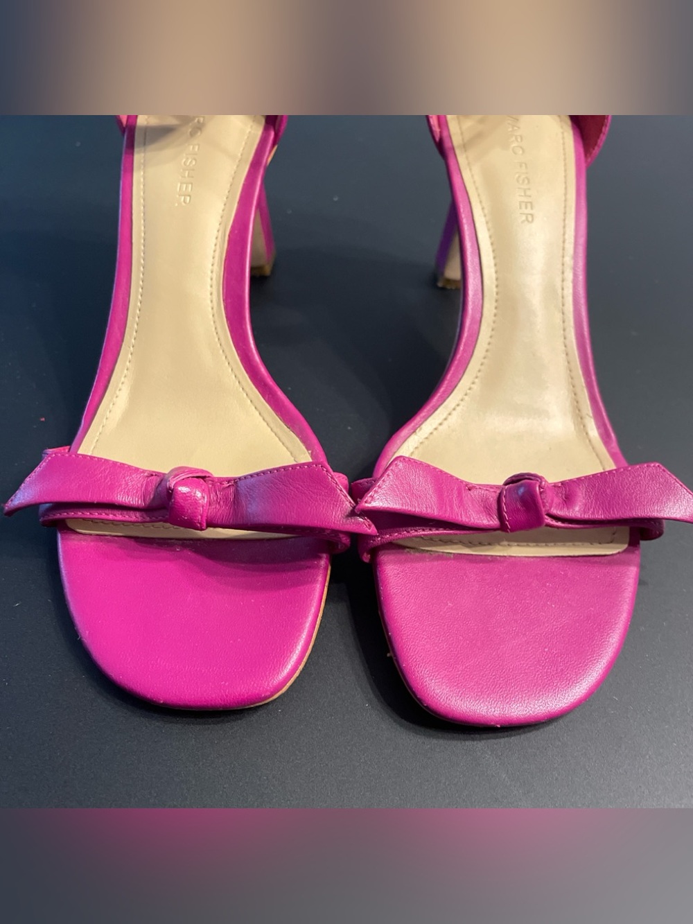 Marc Fisher Glam Sandal Size8.5 Hot Pink Feminine Elegance Minimalist Girly Sexy
